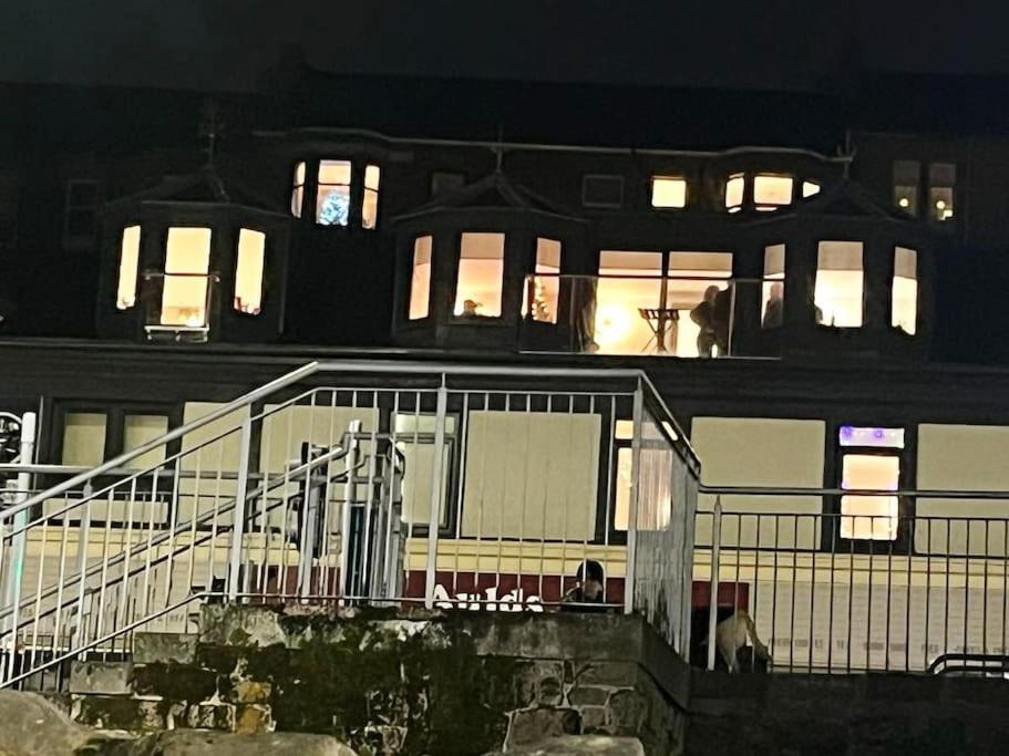 The Wheelhouse, * Gourock